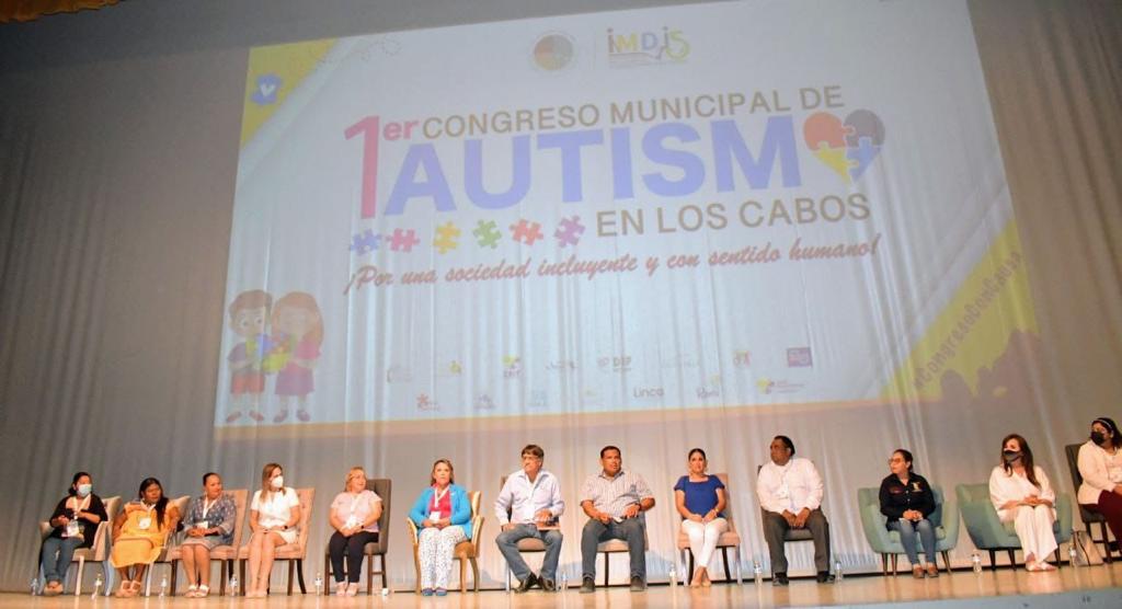 “Contarán con el 1er Centro de Autismo en Baja California Sur”: alcalde Oscar Leggs