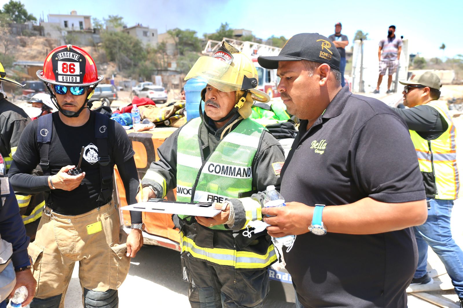 Sofocan voraz incendio en recicladora de CSL