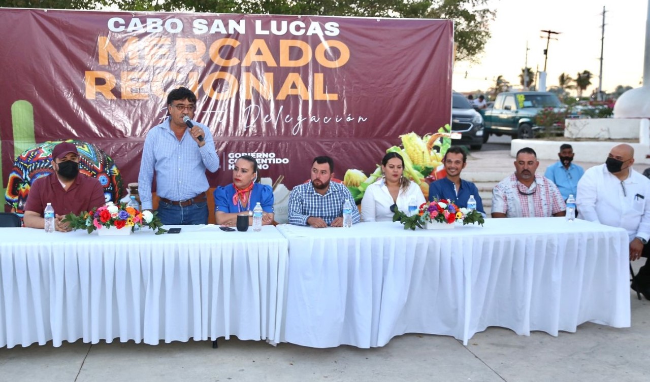Activan el Mercado Regional en la Plaza Pública “León Cota Collins” de CSL