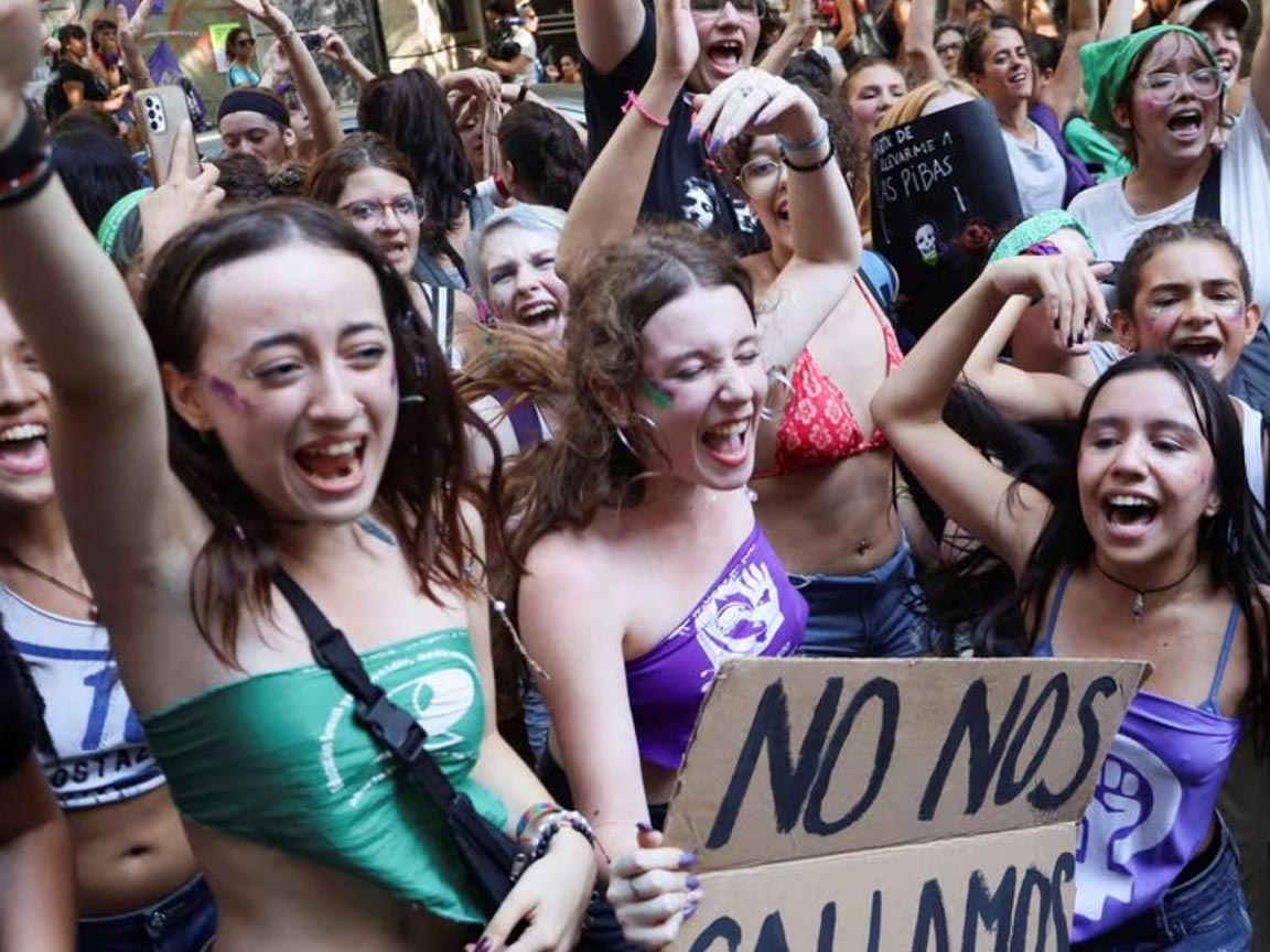 Así le hemos contado las marchas del Día de la Mujer en América