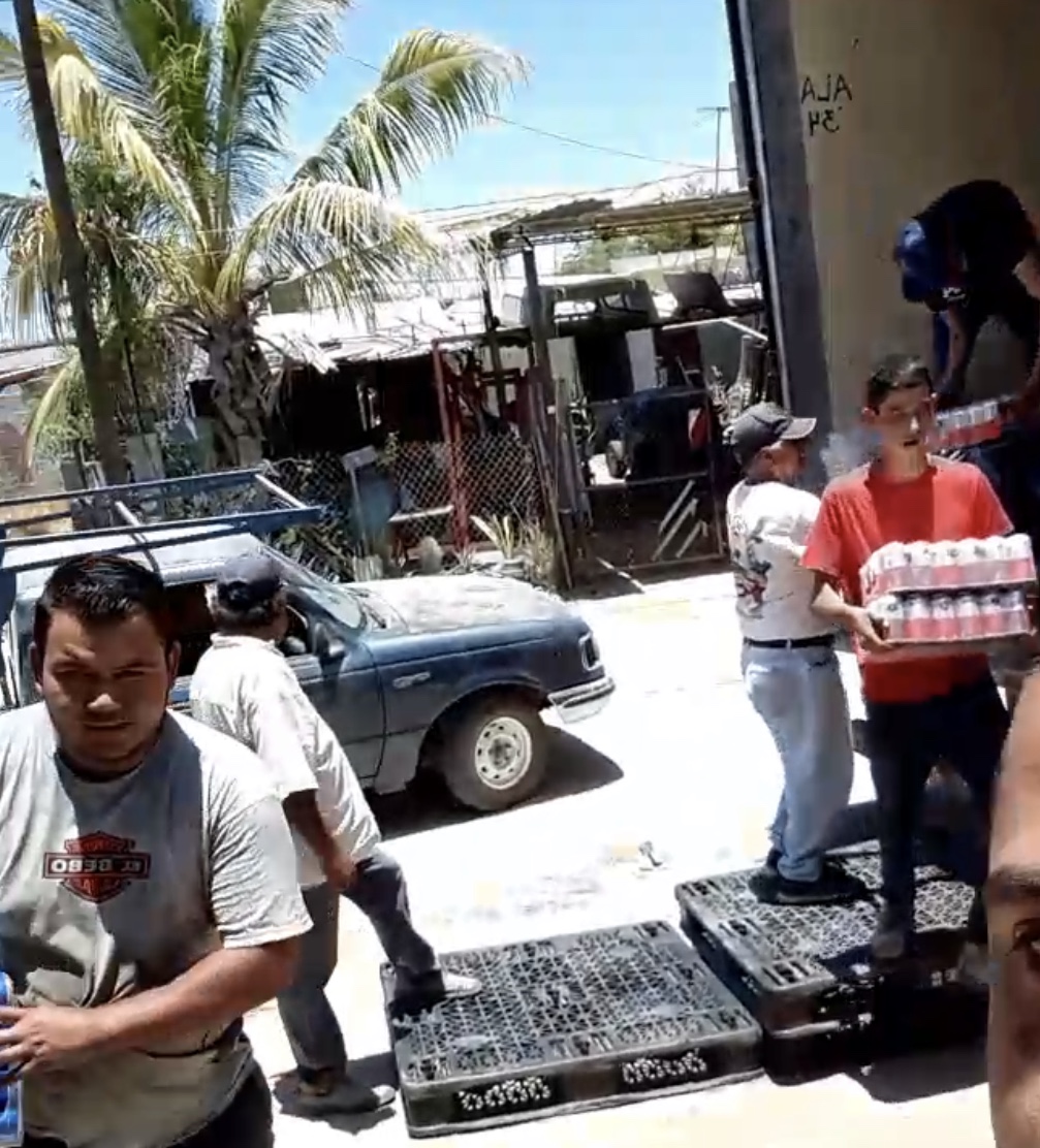 Compran Desesperadamente Cerveza En La Paz